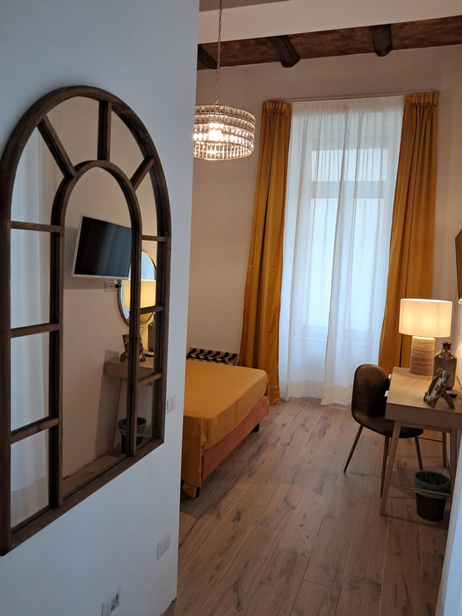 Domus Sirena Hotel Napoli Bagian luar foto