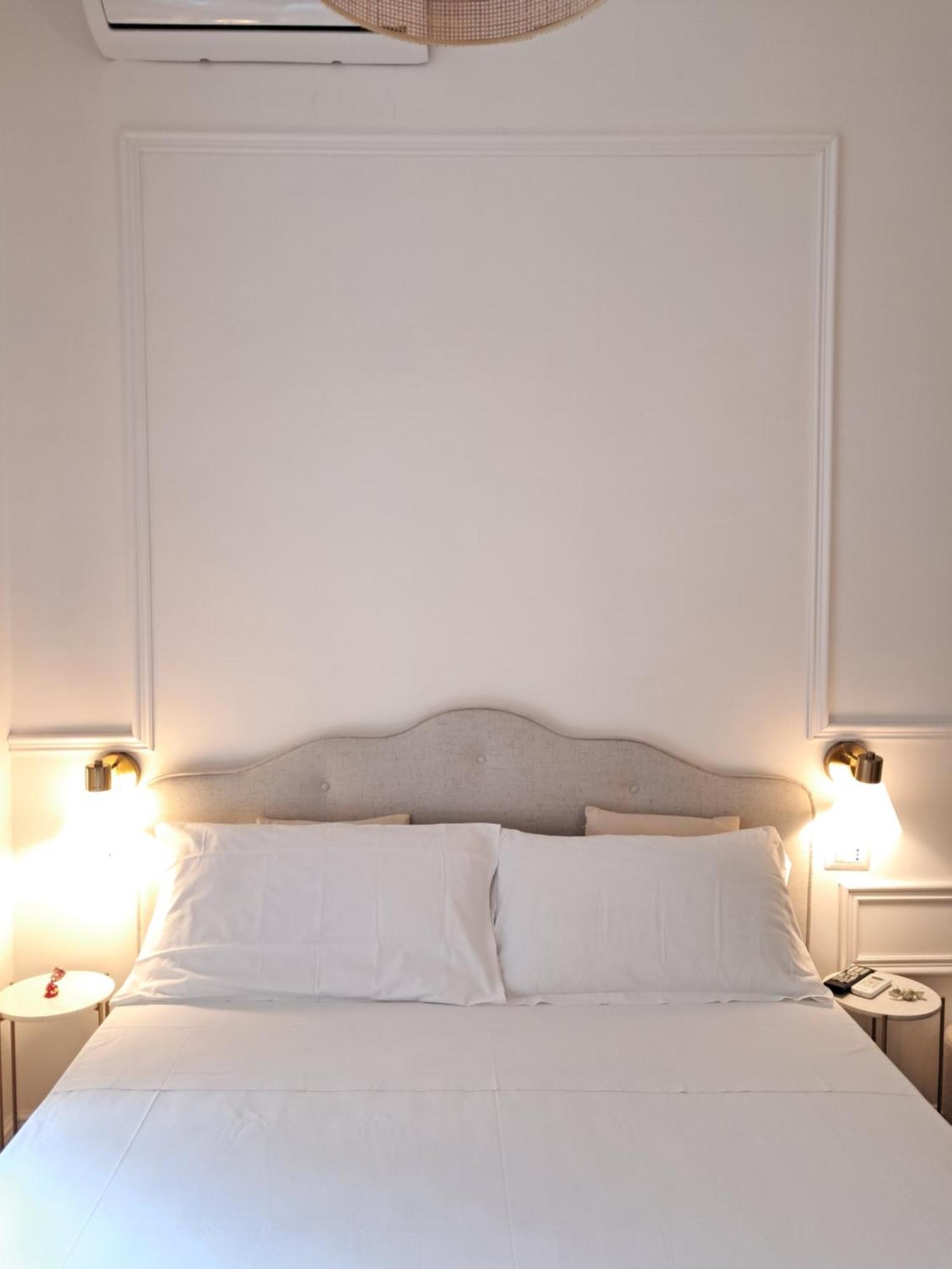 Domus Sirena Hotel Napoli Bagian luar foto